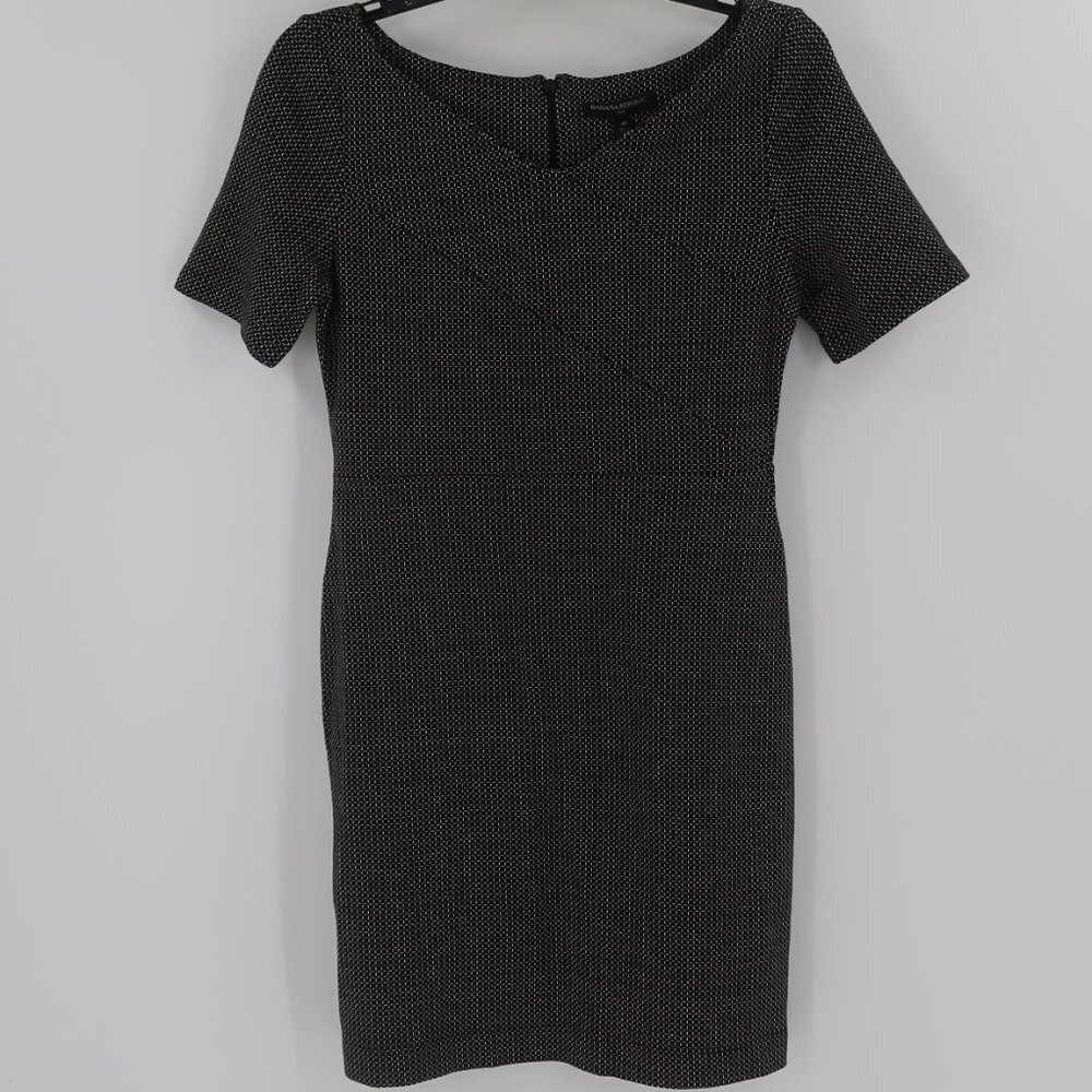 Banana Republic Women's Black White Work Style Short Sleeve Dress Size 4P NWT